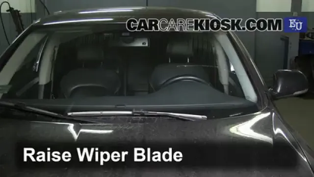 2012 Skoda Superb TDI 4X4 2.0L 4 Cyl. Turbo Diesel Escobillas de limpiaparabrisas delantero Cambiar escobillas de limpiaparabrisas